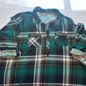 Soft Avenue Plus Size Knit Plaid Pullover Shirt